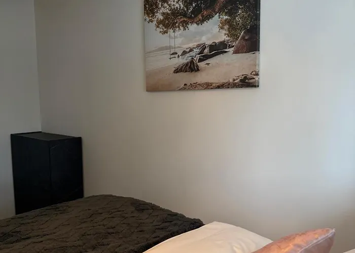 Stacja Kopernik Centrum דירה *